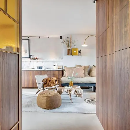 The Rooftop Luxueuze Bohemian Penthouse