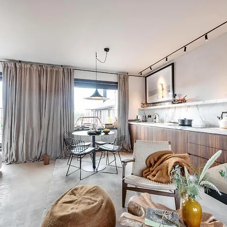 The Rooftop Luxueuze Bohemian Penthouse